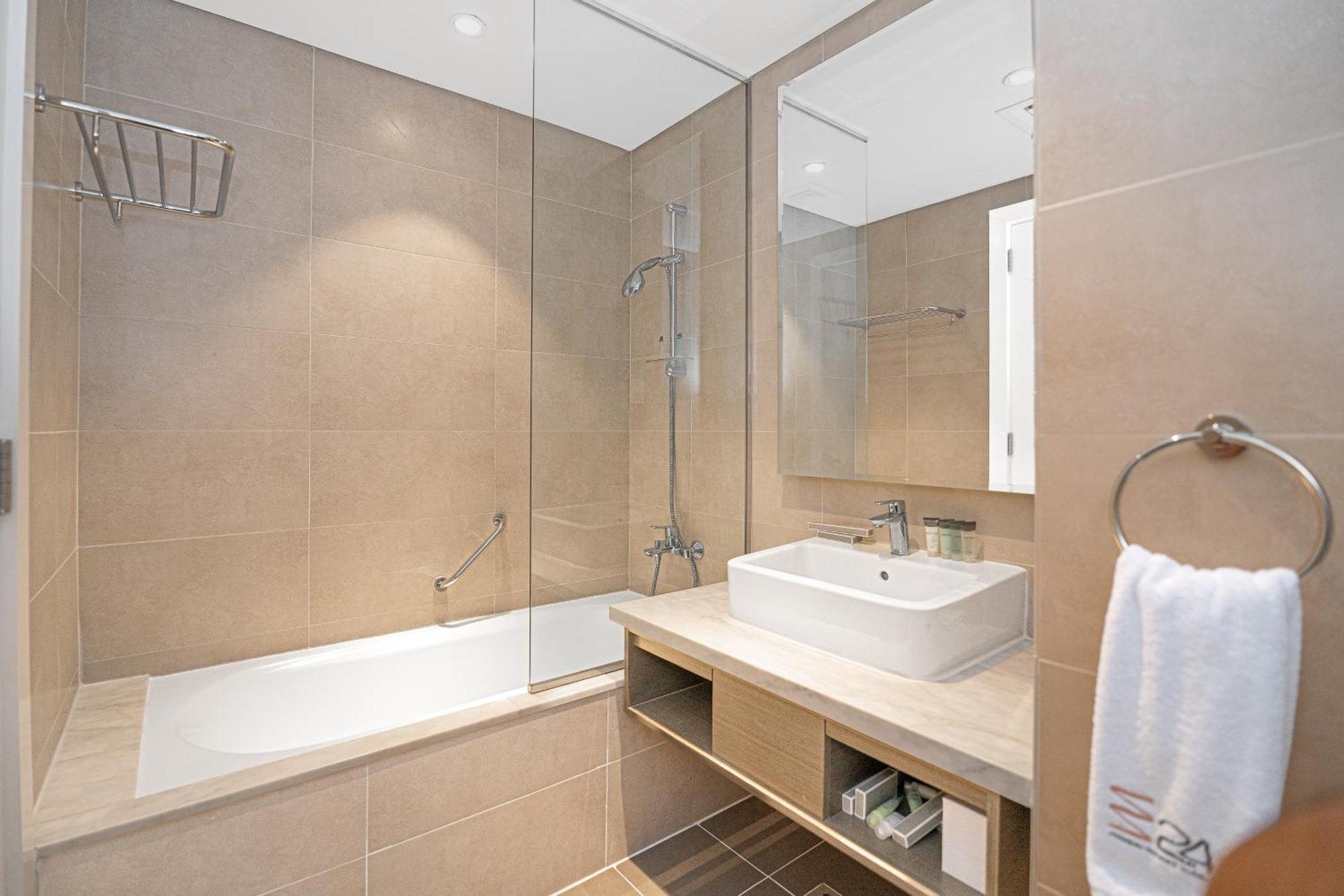 Escape 24 Modern At Damac Maison Prive In Heart Of Business Bay Dubai