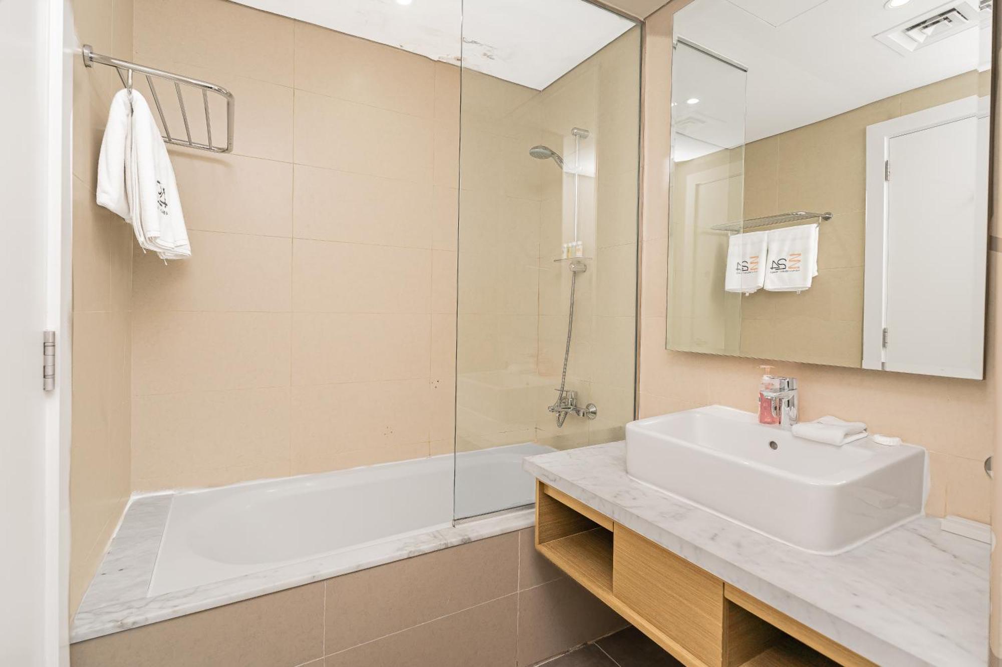 Escape 24 Modern At Damac Maison Prive In Heart Of Business Bay