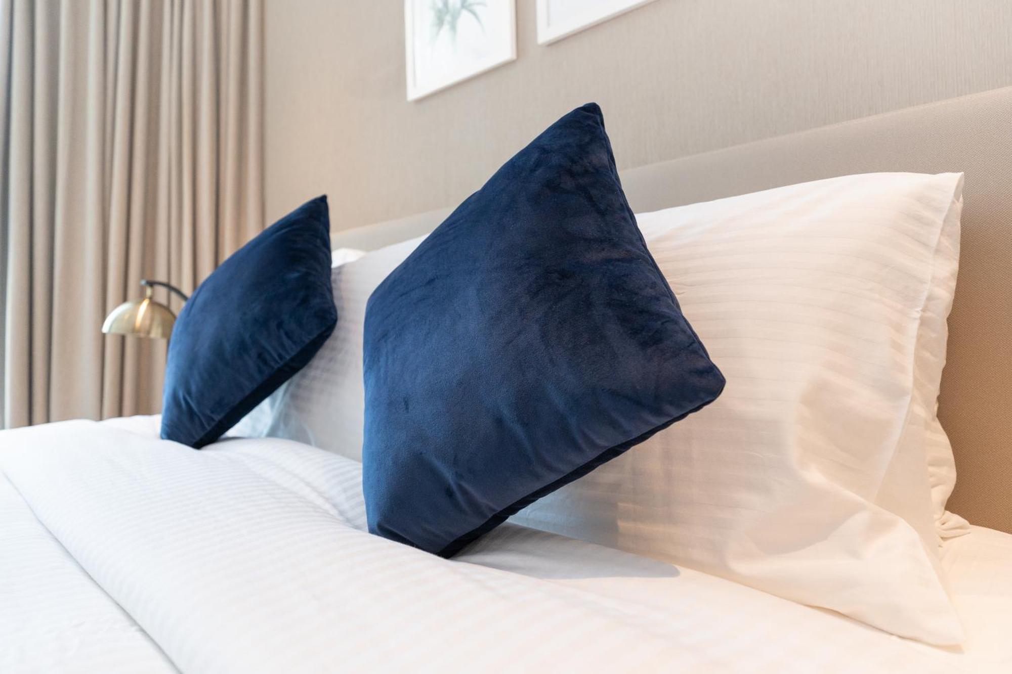 Apartment Escape 24 Modern At Damac Maison Prive In Heart Of Business Bay