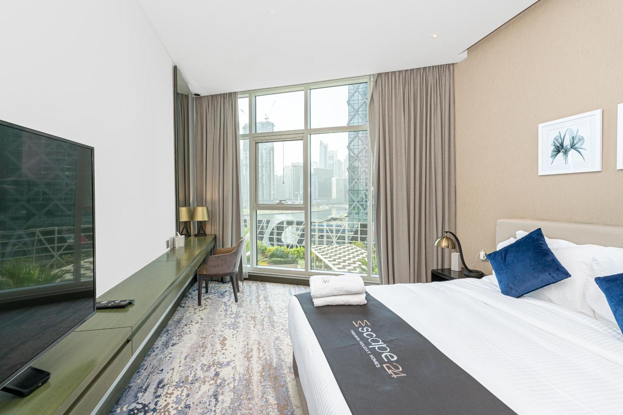 Escape 24 Modern At Damac Maison Prive In Heart Of Business Bay Apartment *