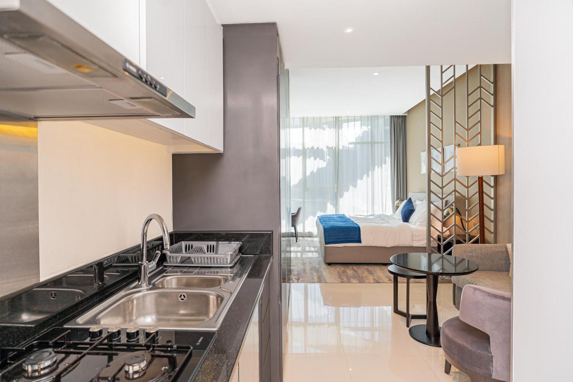 Escape 24 Modern At Damac Maison Prive In Heart Of Business Bay *