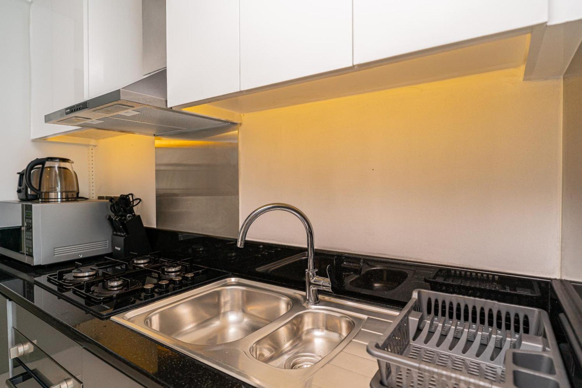 Apartment Escape 24 Modern At Damac Maison Prive In Heart Of Business Bay Dubai